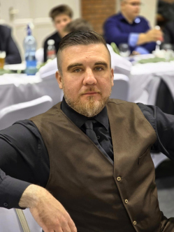 Tamás, 41 éves társkereső férfi, Kondoros