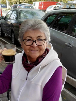 Erzs�bet, 76 �ves t�rskeres� n�, Baja