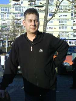 Joe69, 56 �ves t�rskeres� f�rfi, Koml�
