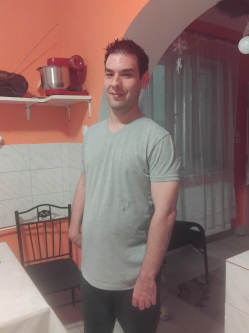 L�szl�, 34 �ves t�rskeres� f�rfi, Szepetnek