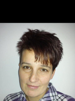 M�nika, 47 �ves t�rskeres� n�, H�dmez�v�s�rhely