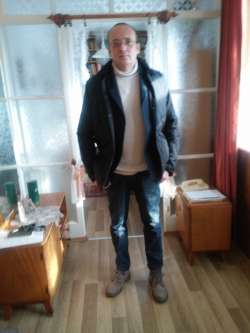 Ati, 59 �ves bonyh�di t�rskeres� f�rfi