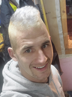 Viktor, 30 éves társkereső férfi, Nagybajom