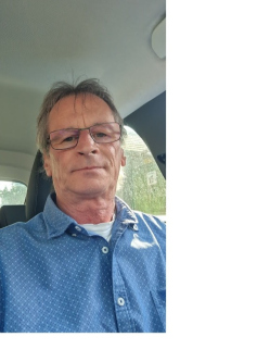 Imre, 62 �ves t�rskeres� f�rfi, Budapest