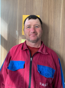 Ferenc, 45 �ves t�rskeres� f�rfi, Tiszaf�ldv�r