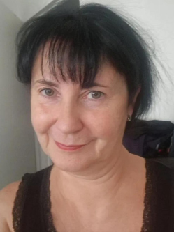 Dorottya, 46 �ves t�rskeres� n�, Szolnok