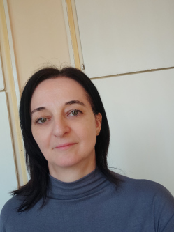 Ildik�, 52 �ves t�rskeres� n�, Kecskem�t
