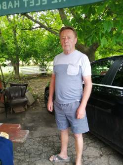 Ferenc, 59 �ves t�rskeres� f�rfi, Balatonbogl�r