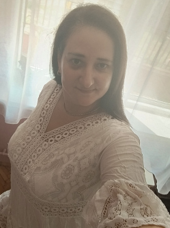 Edina, 39 �ves t�rskeres� n�, Nagy�t