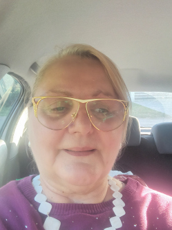 Judit, 68 �ves t�rskeres� n�, �rd