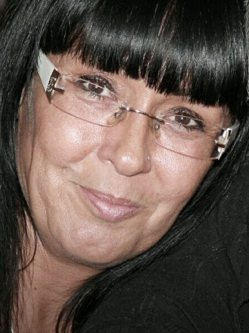Melinda, 47 �ves t�rskeres� n�, Budapest