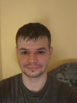 Zoltán, 29 éves társkereső férfi, Kölcse