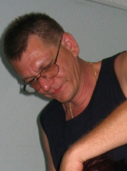 Zolt�n, 54 �ves szombathelyi t�rskeres� f�rfi