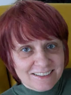Judit, 60 �ves t�rskeres� n�, Duna�jv�ros