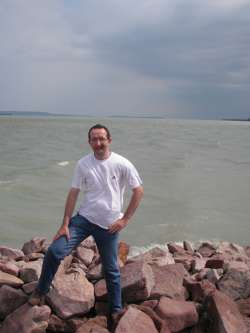 Endre, 51 �ves t�rskeres� f�rfi, H�mesh�za