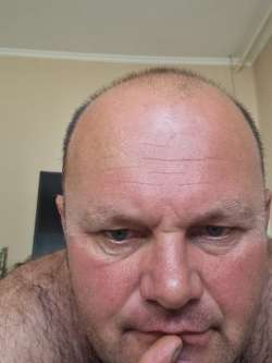 Kriszti�n, 48 �ves t�rskeres� f�rfi, Tiszas�ly