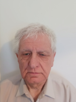 G�bor, 69 �ves szentendrei t�rskeres� f�rfi