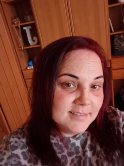 Rita, 44 �ves t�rskeres� n�, Hatvan