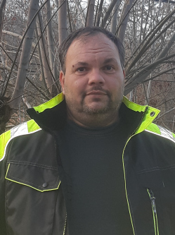 Károly, 42 éves társkereső férfi, Kisapostag