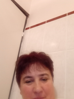 Mariann, 52 �ves t�rskeres� n�, Bolh�s