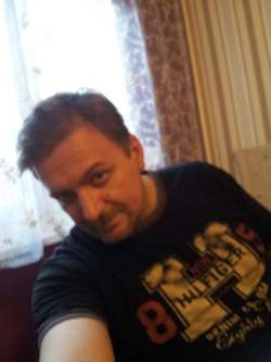Atti, 52 �ves t�rskeres� f�rfi, Gy�r