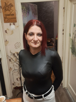 Georgina, 47 �ves t�rskeres� n�, Miskolc