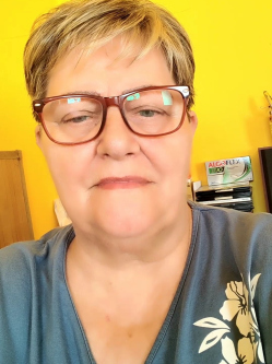 Zs�ka, 72 �ves t�rskeres� n�, Sopron