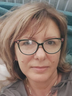 Zsuzsanna, 58 �ves t�rskeres� n�, Baja