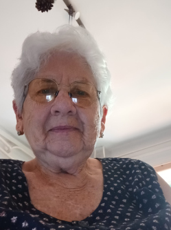 Matild, 83 �ves t�rskeres� n�, Adony