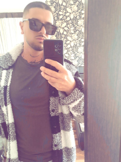 Rajmund, 32 �ves v�szt�i t�rskeres� f�rfi
