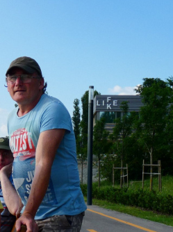 Tibcsi, 57 �ves t�rskeres� f�rfi, Sz�kesfeh�rv�r
