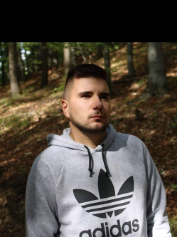 Bence, 24 �ves t�rskeres� f�rfi, Nagyk�r�s