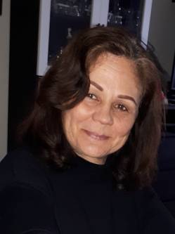 Magdi, 63 �ves t�rskeres� n�, Budapest