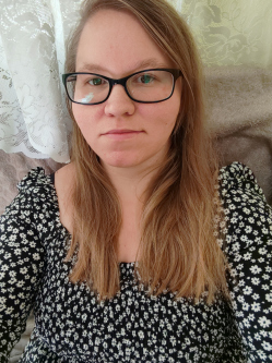 Erika, 31 �ves t�rskeres� n�, Ferencsz�ll�s