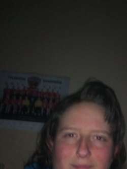 Nikoletta, 29 �ves t�rskeres� n�, Adony