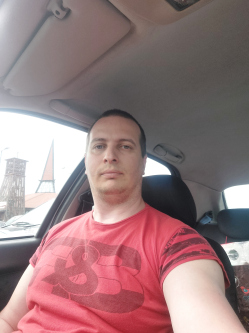 Tam�s, 35 �ves legyesb�nyei t�rskeres� f�rfi
