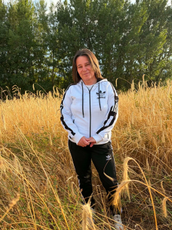 Bea, 49 �ves t�rskeres� n�, M�r