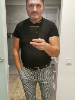 Gyulus, 60 �ves si�foki t�rskeres� f�rfi
