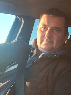 Attila, 45 �ves t�rskeres� f�rfi, Hajd�b�sz�rm�ny