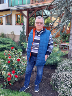 Lajos, 72 �ves t�rskeres� f�rfi, Tiszaalp�r