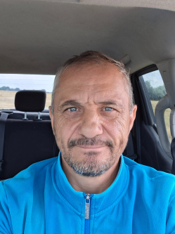 J�nos Zolt�n, 53 �ves t�rskeres� f�rfi, Tiszavasv�ri