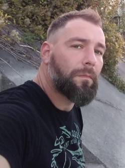 Lajos, 45 �ves p�sp�klad�nyi t�rskeres� f�rfi