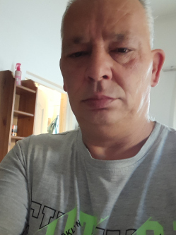 Csaba, 56 �ves t�rskeres� f�rfi, Beretty��jfalu