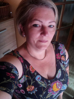 Marianna, 53 �ves t�rskeres� n�, Zalaegerszeg