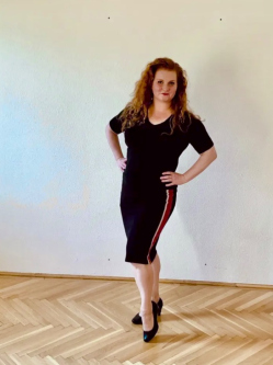 Viktoria, 47 �ves t�rskeres� n�, Le�nyfalu