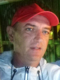Ricsi, 50 �ves t�rskeres� f�rfi, Kecskem�t