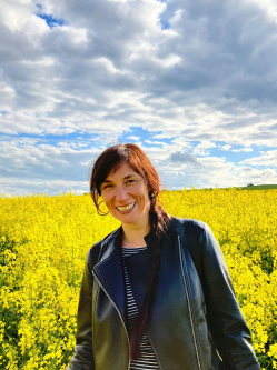 Kati, 45 �ves t�rskeres� n�, Maros