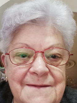 Zsuzsa, 79 �ves t�rskeres� n�, Dunaharaszti