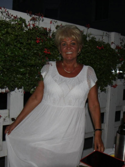 Judit, 65 �ves t�rskeres� n�, Budapest