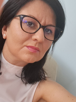 Judit, 48 �ves dunakeszi t�rskeres� n�